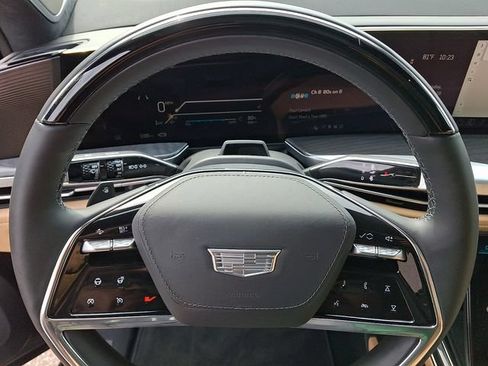 Used 2025 Cadillac Escalade IQ Sport 2 AWD/4WD image 19