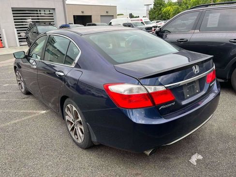Used 2015 Honda Accord Sport image 3