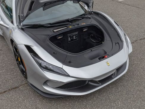 Used 2022 Ferrari F8 Tributo image 77