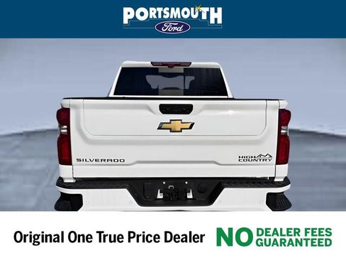 Used 2023 Chevrolet Silverado 2500 High Country w/ Z71 Off-Road Package AWD/4WD image 39