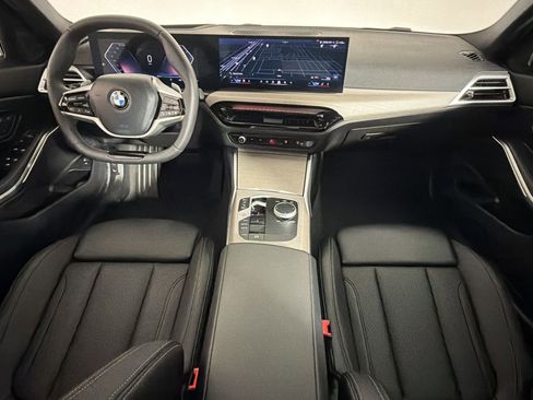 Certified 2025 BMW 330i Sedan RWD image 33
