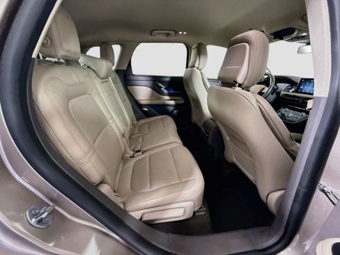 Used 2020 Lincoln Corsair FWD w/ Equipment Group 101A image 27