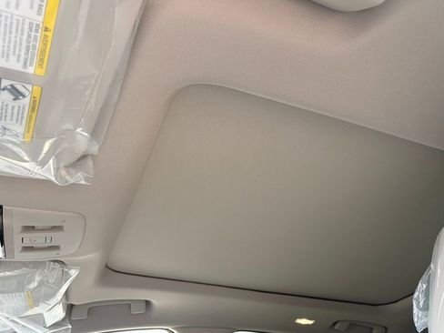 New 2026 Nissan Murano SL image 23