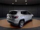 Used 2019 Jeep Compass Latitude w/ Cold Weather Group image 5