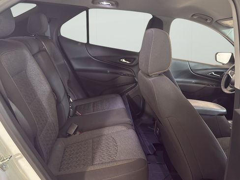 Certified 2024 Chevrolet Equinox LT w/ LPO, Floor Liner Package FWD image 16