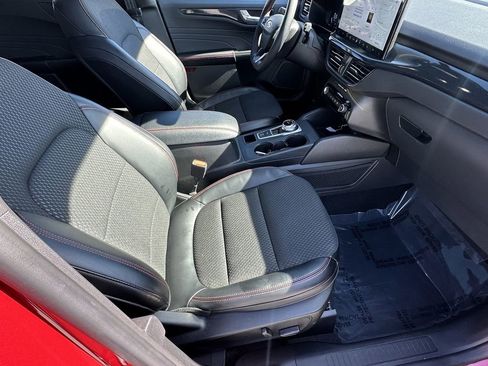 Used 2023 Ford Escape ST-Line Select w/ Tech Pack #2 image 14