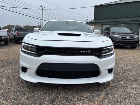 Used 2019 Dodge Charger SRT Hellcat w/ Navigation & Travel Group image 8