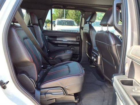 Used 2021 Ford Expedition Limited AWD/4WD image 9