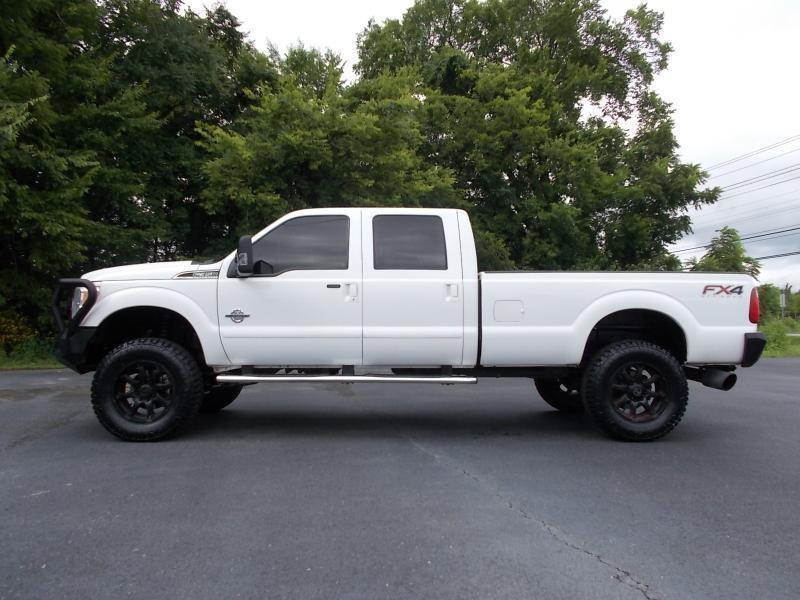Used 2014 Ford F350 Lariat w/ Lariat Ultimate Package AWD/4WD image 2