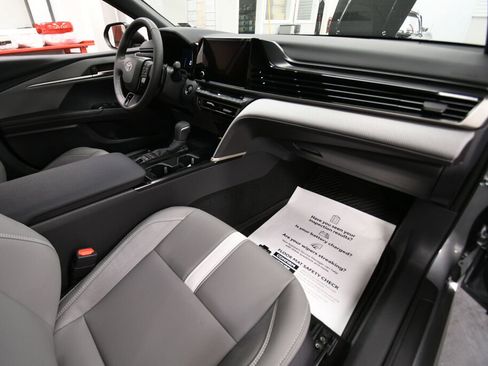 Certified 2025 Toyota Camry SE image 27