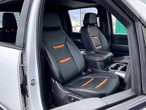 Used 2020 GMC Sierra 2500 AT4 w/ AT4 Premium Package image 7