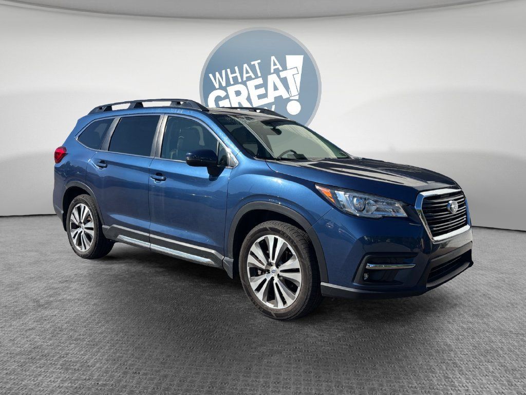 Used 2022 Subaru Ascent Limited w/ Technology Package AWD/4WD image 1