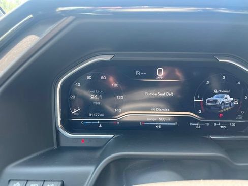 Used 2024 GMC Sierra 1500 AT4 w/ Technology Package AWD/4WD image 5
