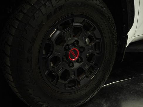 Used 2024 Toyota Sequoia TRD Pro AWD/4WD image 3