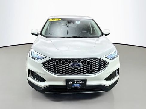 Certified 2024 Ford Edge SEL w/ Convenience Package AWD/4WD image 2