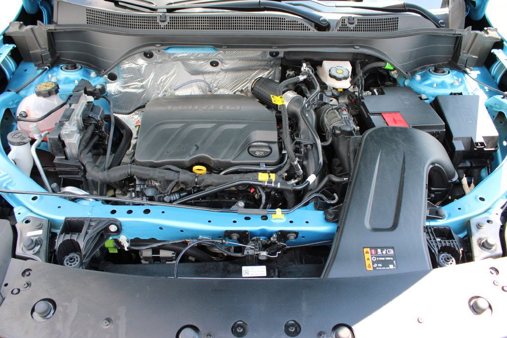 Certified 2025 Chevrolet Trax LS FWD image 41