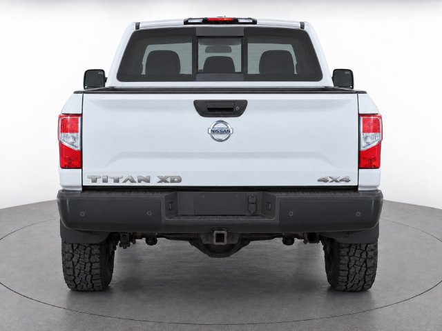 Used 2021 Nissan Titan S AWD/4WD image 11