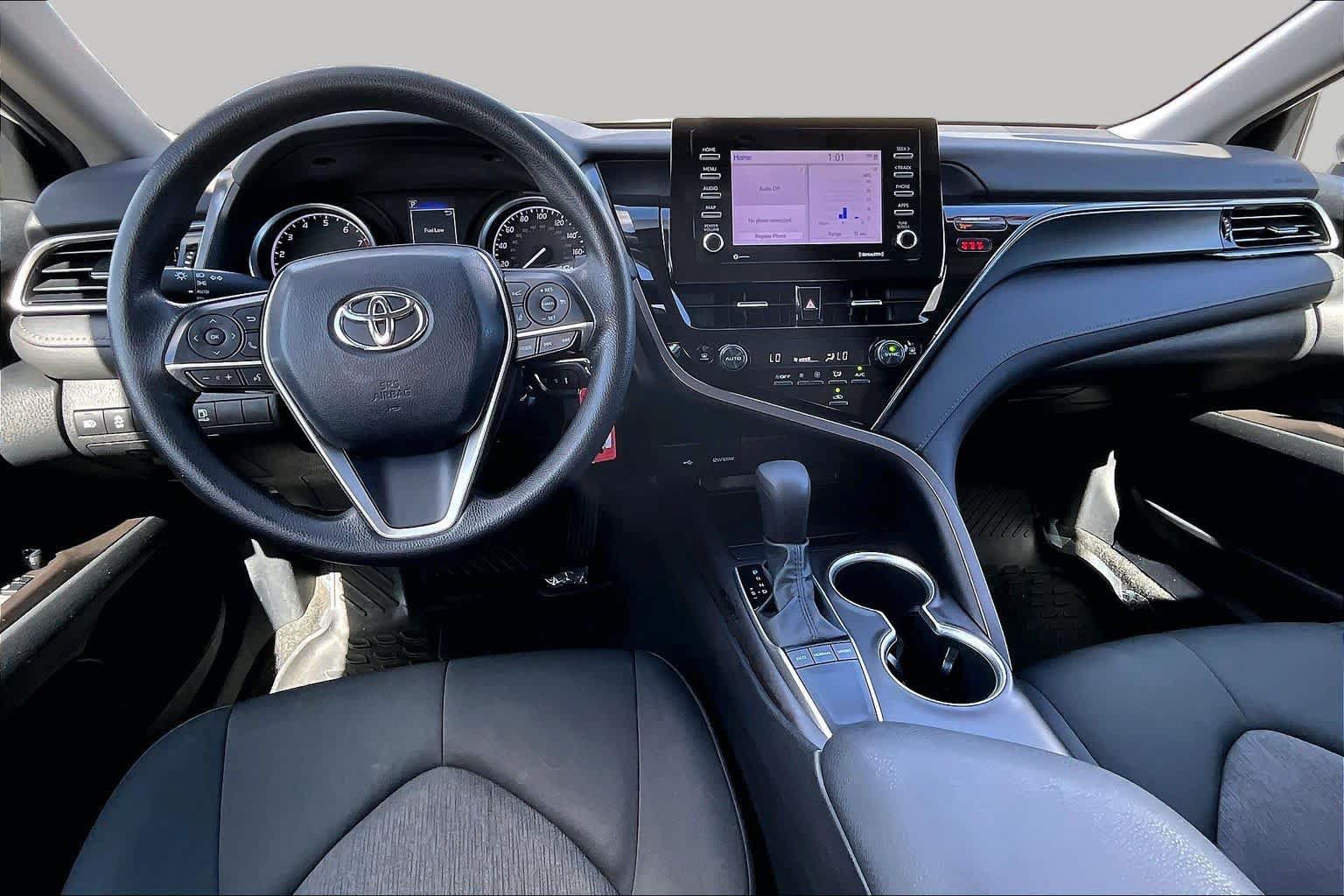 Used 2023 Toyota Camry LE FWD image 15