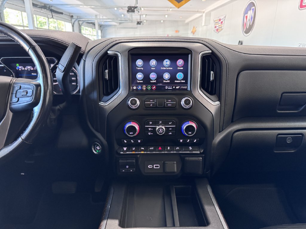 Used 2021 GMC Sierra 3500 Denali w/ Denali Ultimate Package AWD/4WD image 19
