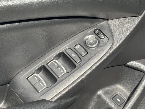 Used 2021 Honda Accord Sport image 15