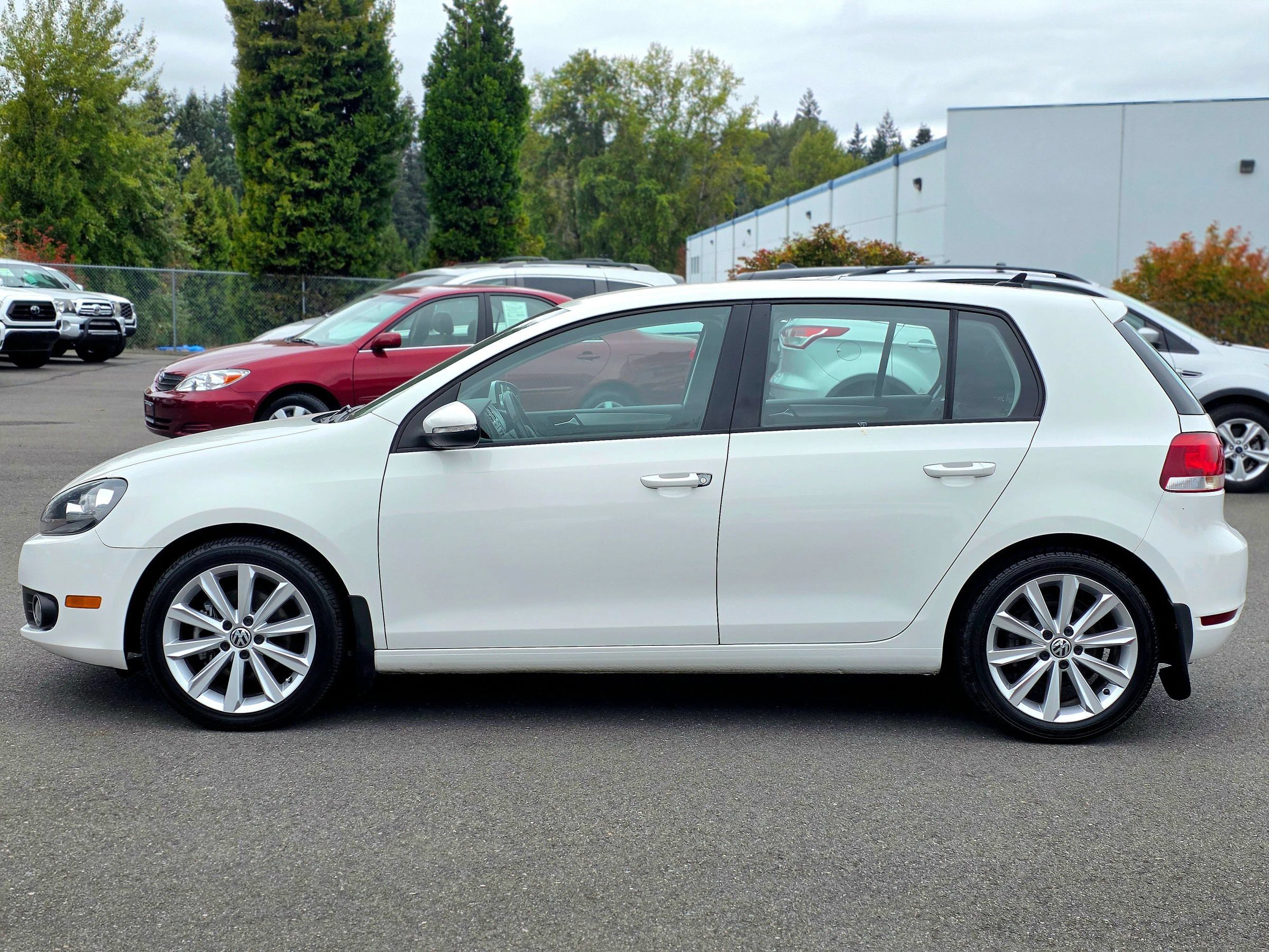 Used 2013 Volkswagen Golf TDI FWD image 8