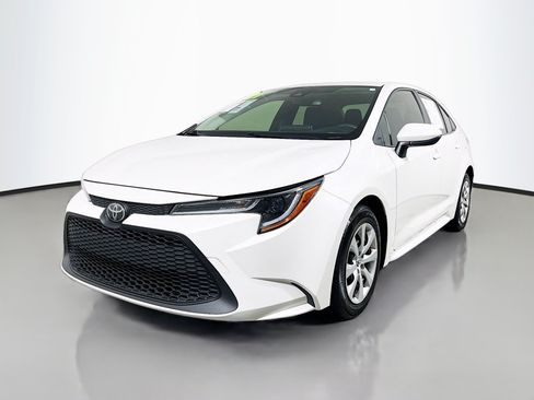 Used 2021 Toyota Corolla LE FWD image 10