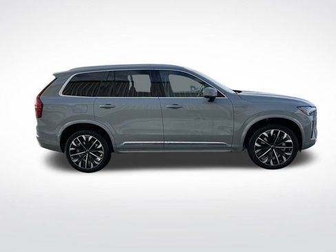 New 2026 Volvo XC90 B6 Plus w/ Protection Package Premier AWD/4WD image 4