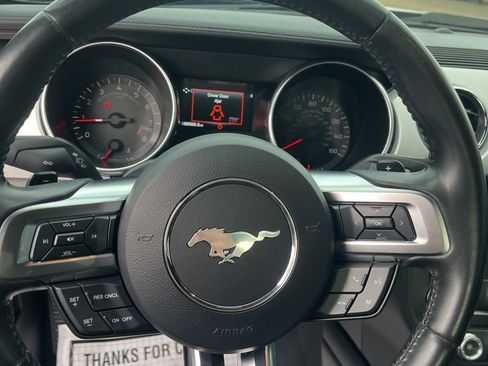 Used 2019 Ford Mustang GT image 11