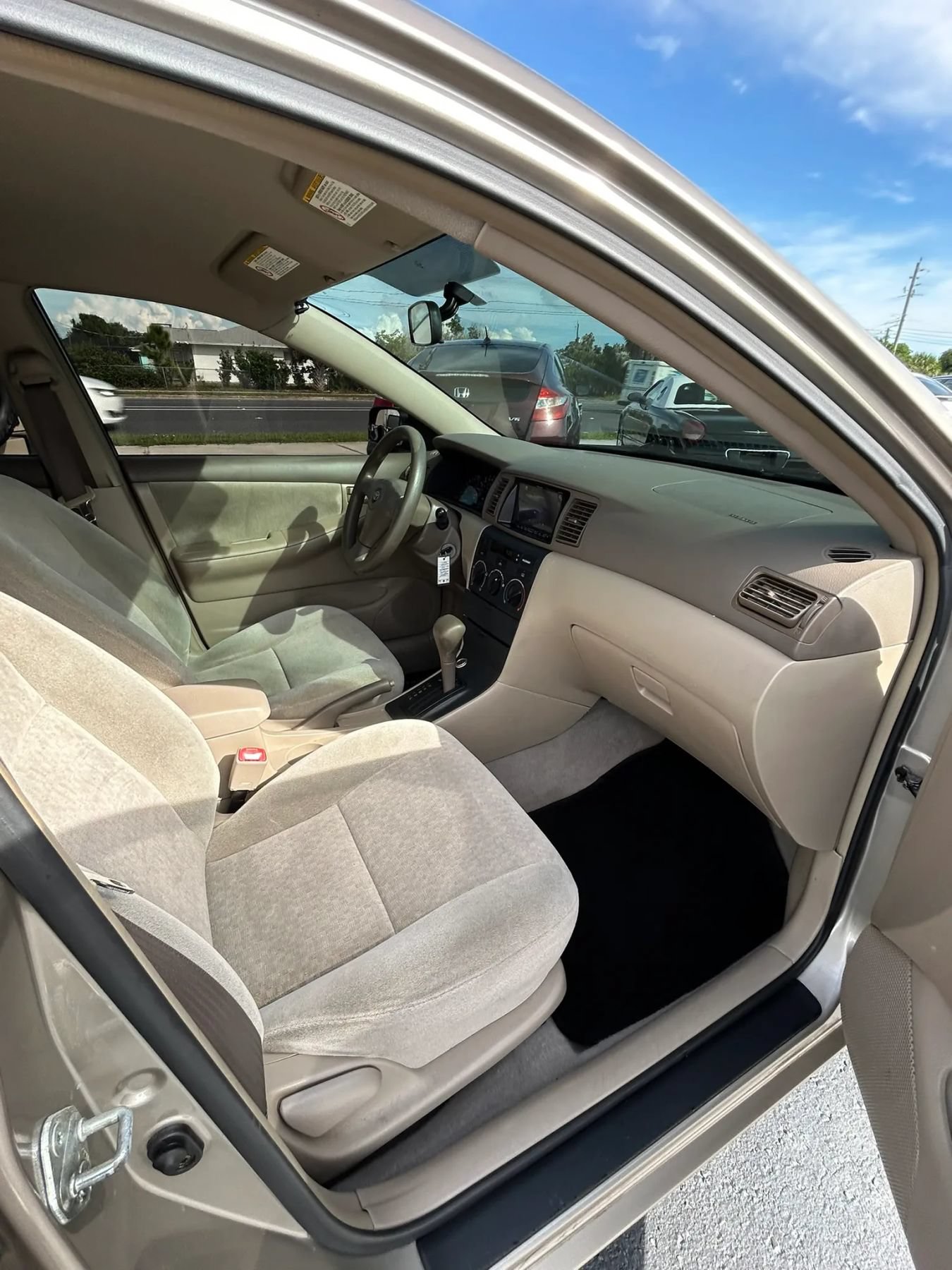 Used 2004 Toyota Corolla CE FWD image 22