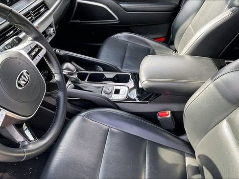 Used 2020 Kia Telluride S image 13