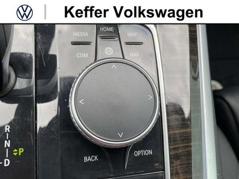 Used 2020 BMW X5 sDrive40i w/ Premium Package RWD image 27