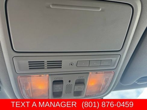 Used 2015 Honda Odyssey Touring Elite image 29