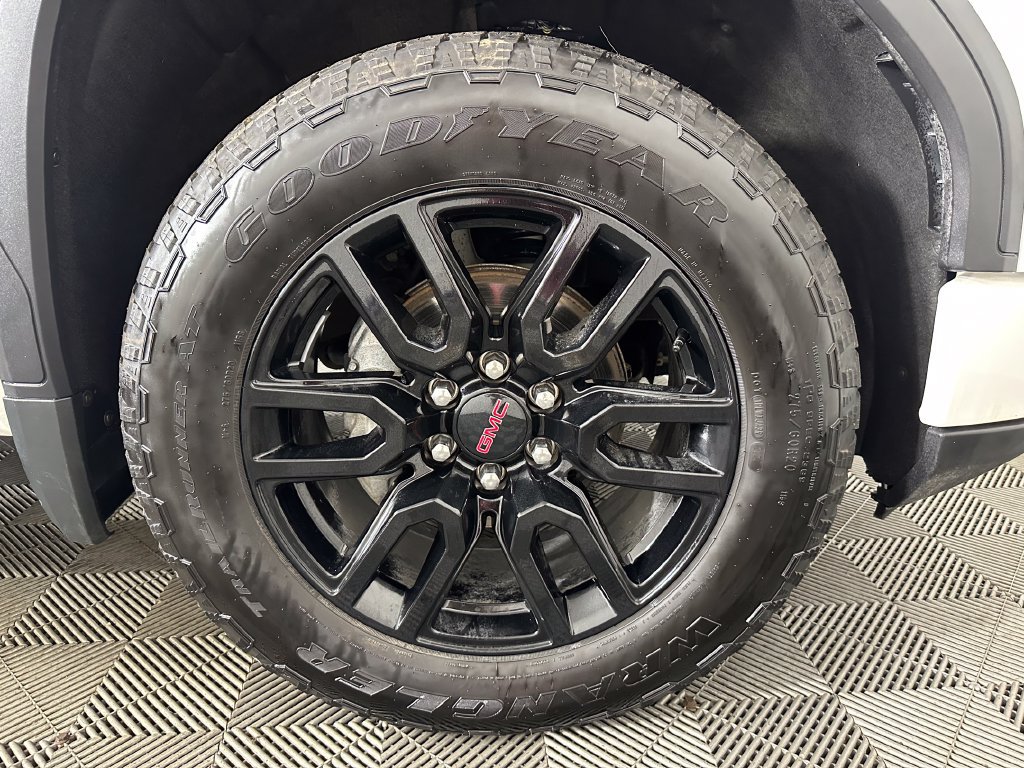 Used 2024 GMC Sierra 1500 Elevation w/ Elevation Premium Package AWD/4WD image 34