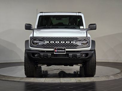 New 2025 Ford Bronco Badlands w/ Sasquatch Package