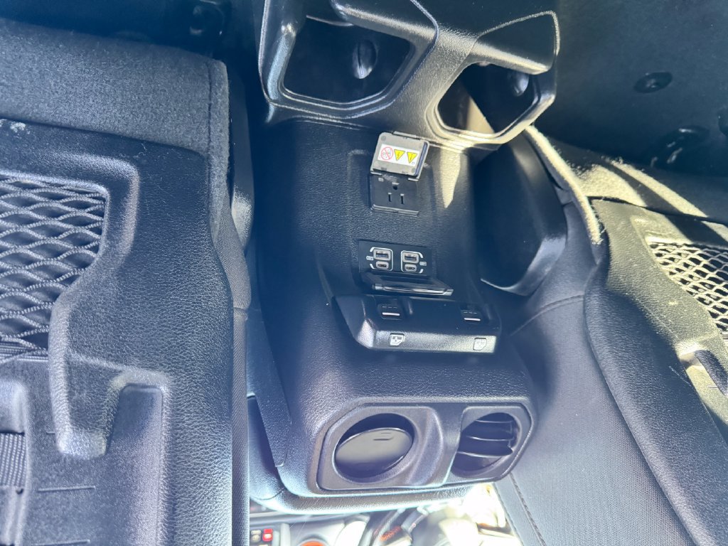 Used 2023 Jeep Gladiator Mojave w/ LED Lighting Group AWD/4WD image 16
