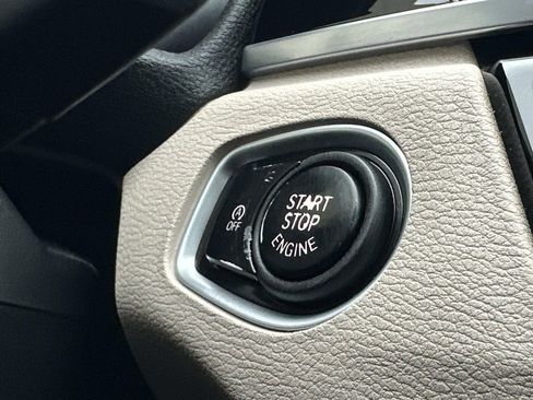 Used 2019 BMW X1 xDrive28i w/ Convenience Package image 18