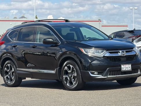 Used 2018 Honda CR-V Touring image 5