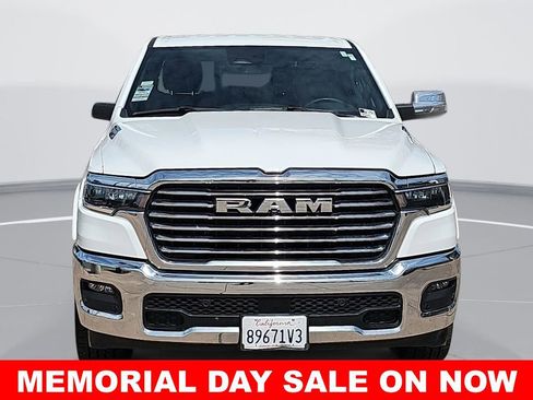 Used 2025 RAM 1500 Laramie AWD/4WD image 8