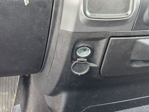 Used 2024 RAM 1500 Classic SLT image 18