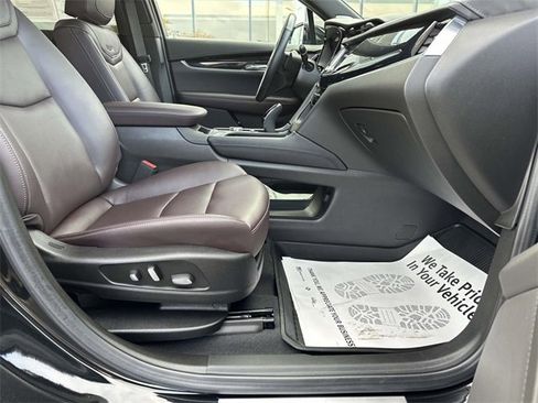 Certified 2023 Cadillac XT6 Premium Luxury image 52