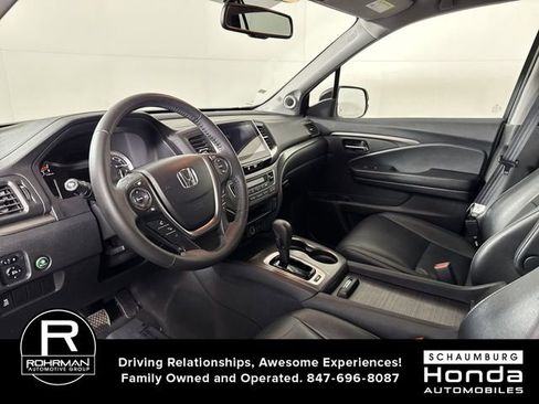 Used 2017 Honda Pilot EX-L image 4