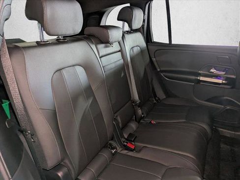 Certified 2025 Mercedes-Benz GLB 250 image 19