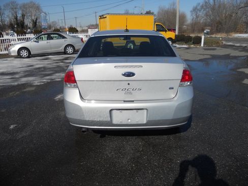 Used 2008 Ford Focus SE image 10