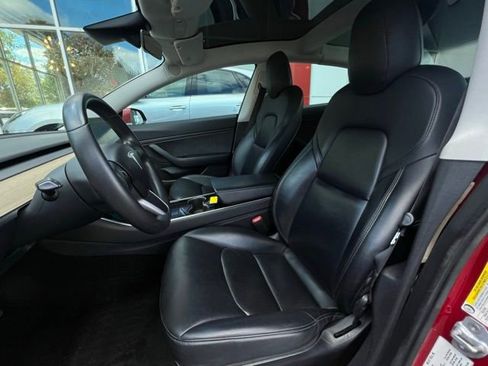 Used 2019 Tesla Model 3 Standard Range Plus image 21
