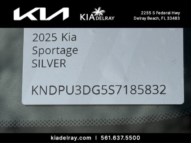 Used 2025 Kia Sportage LX FWD image 5