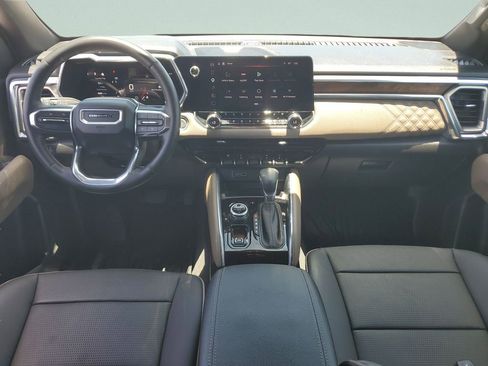 Used 2026 GMC Canyon Denali AWD/4WD image 11