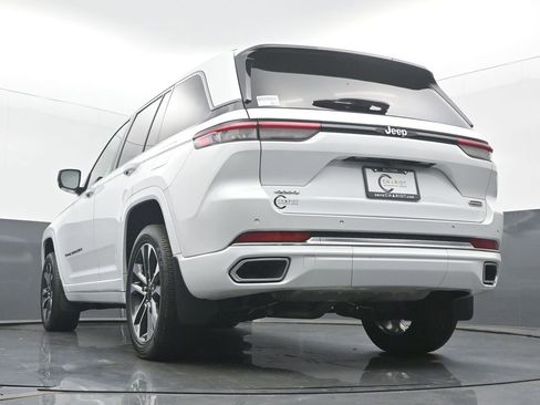 Used 2023 Jeep Grand Cherokee Overland image 49