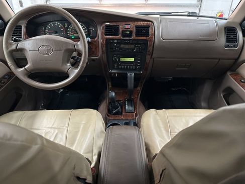 Used 1999 Toyota 4Runner Limited AWD/4WD image 22