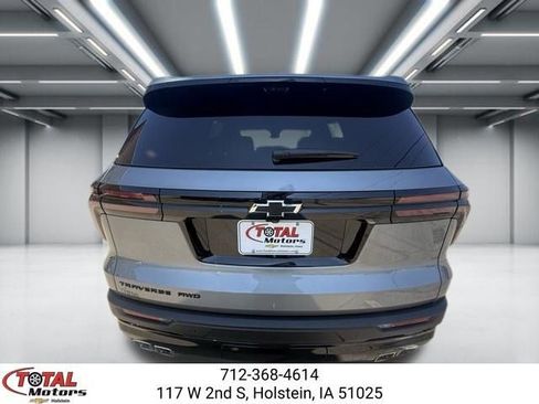 New 2026 Chevrolet Traverse LT w/ Midnight/Sport Edition AWD/4WD image 8