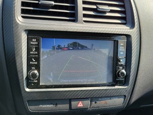 Used 2024 Mitsubishi Outlander Sport ES AWD/4WD image 26